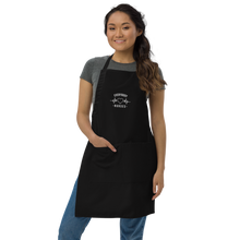 Load image into Gallery viewer, Nursing in the Six - EVERYBODY &#39;LOVES&#39; NURSES - Embroidered Apron - BLACK
